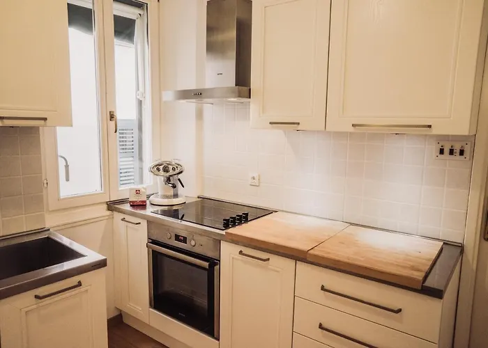 La Casa Isabella Ρόβινι